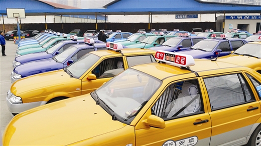 广西出台出租车油补办法,七千辆出租每月可领千元补贴