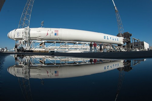 马斯克旗下SpaceX将在2021年为NASA发射海洋监测卫星