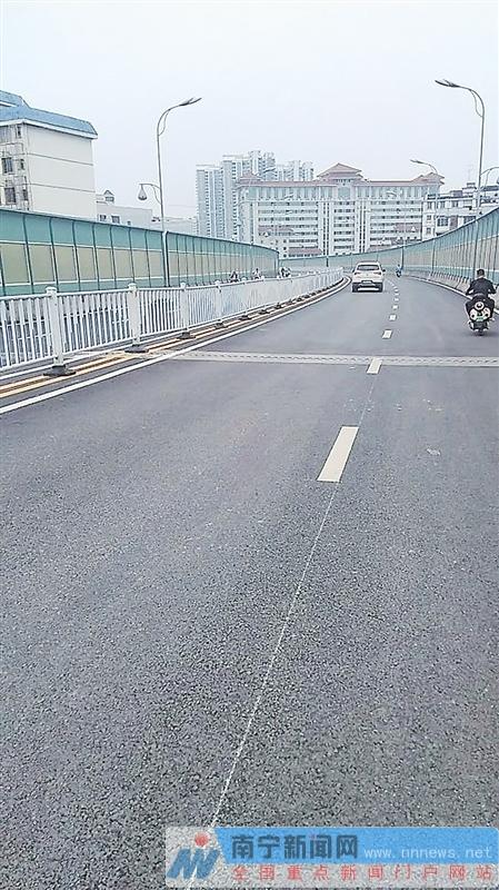 南宁市花18.8亿元为一批道路“整容”