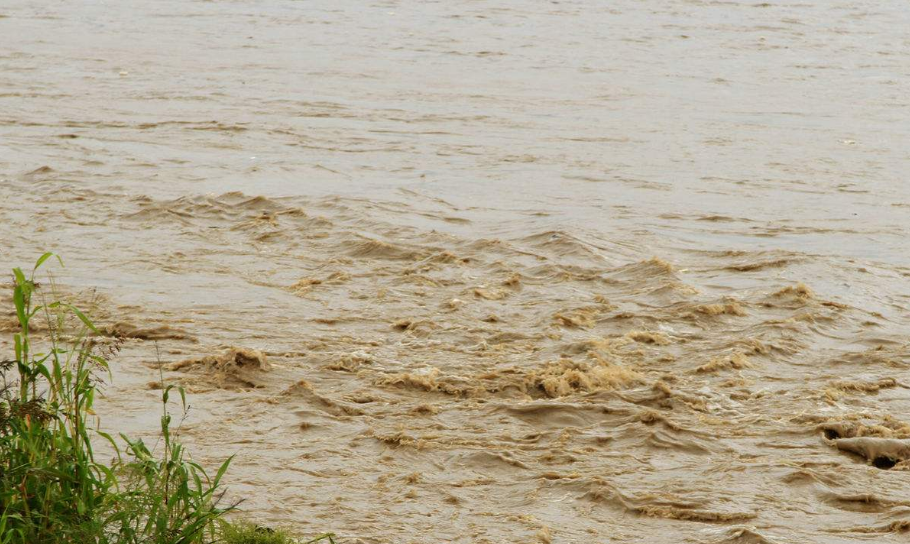 广西7条河流8个站出现超警洪水，局地需防暴雨袭击​