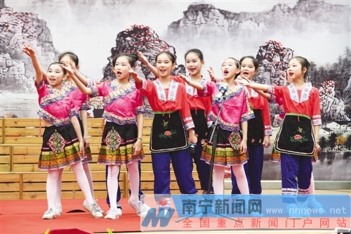 广西“三月三”民俗活动多 民族文化集中展示带来视觉盛宴