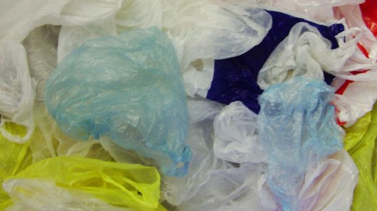 广西南宁市城市建成区内打包外卖将禁用不可降解塑料袋